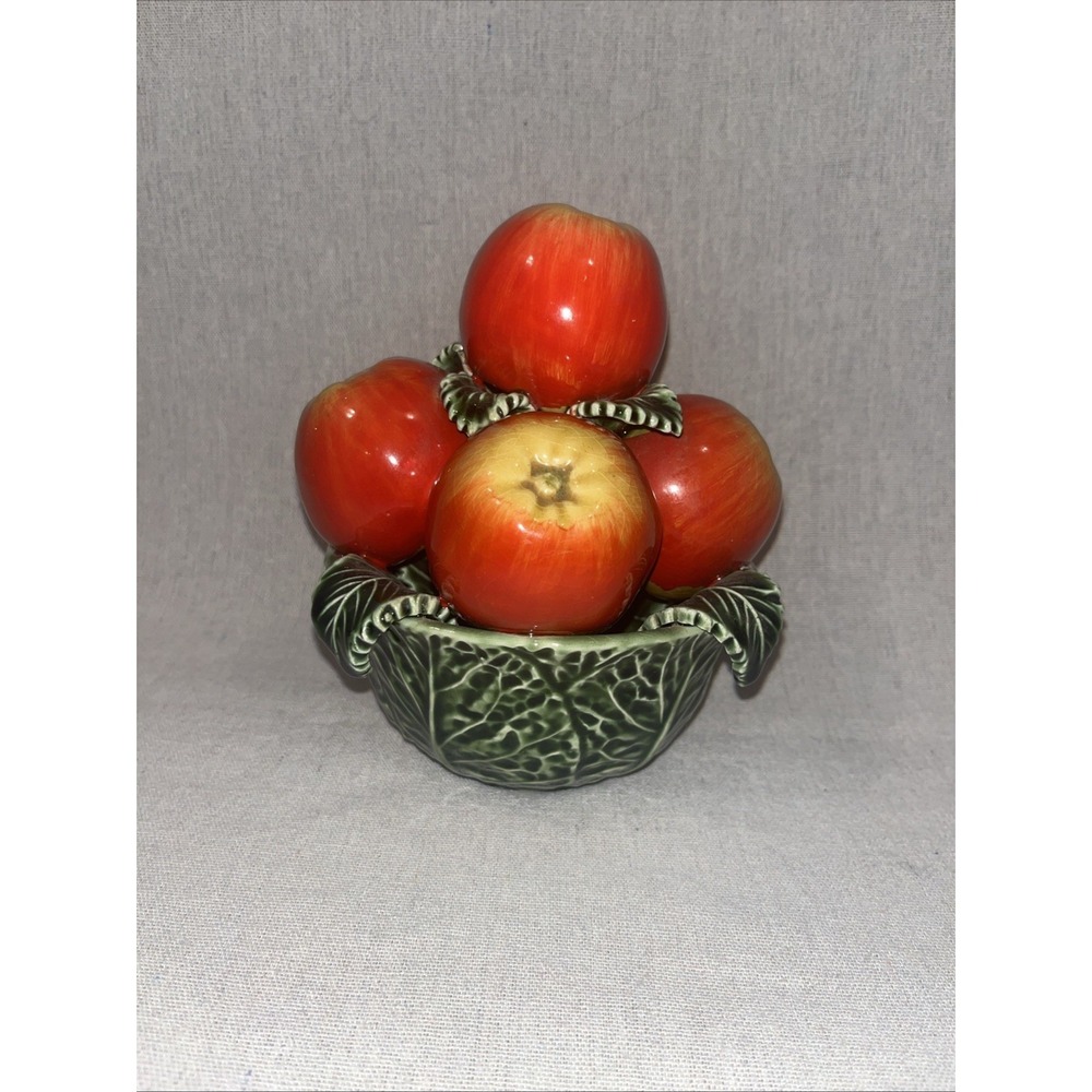 majolica topiary Apples Cabbage Leaves, Vintage Cabbage Basket, Apples Topiary